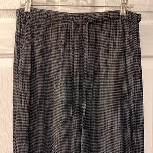CAROL ANDERSON VTG SZL BLACK/WHITE ANKLE PANT :ELASTIC WAIST-DRAWSTRING RAYON